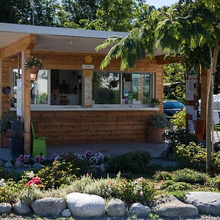 Camping Eden Glamping Дормелето Екстериор снимка