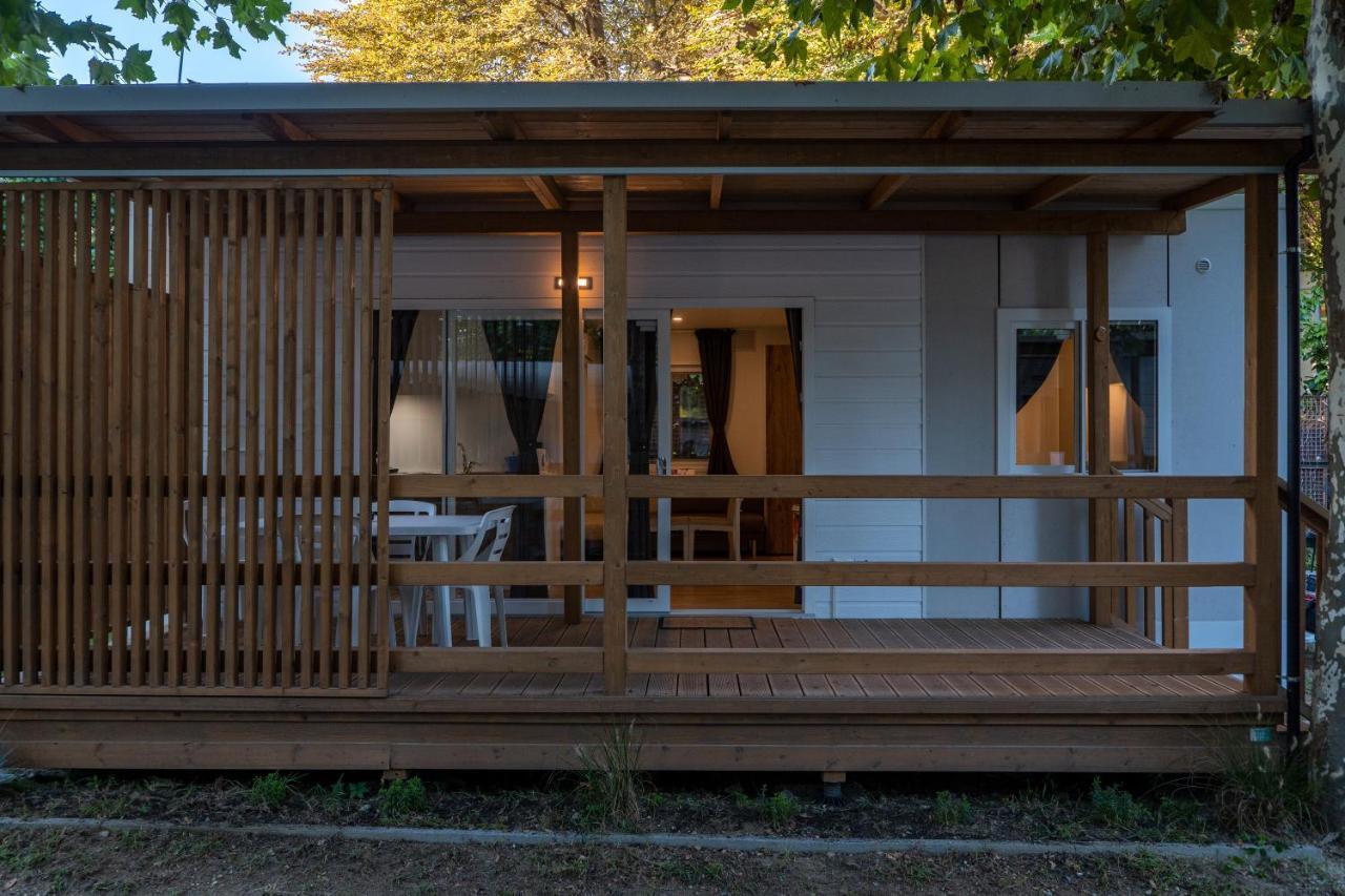 Camping Eden Glamping Дормелето Екстериор снимка